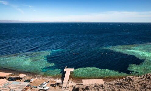 Blue Hole – підводна вертикальна печера